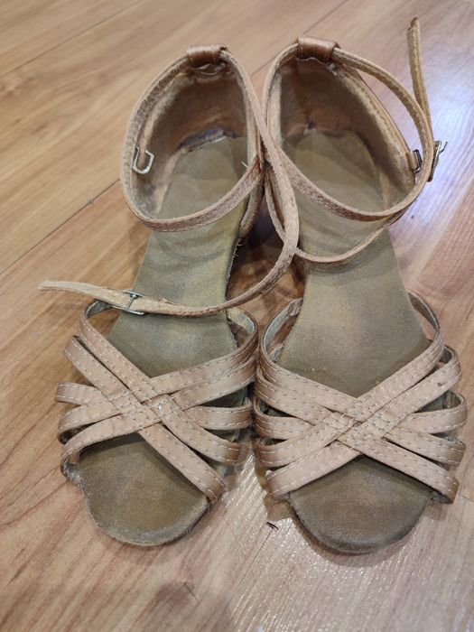 Обувки за спортни танци 32 номер