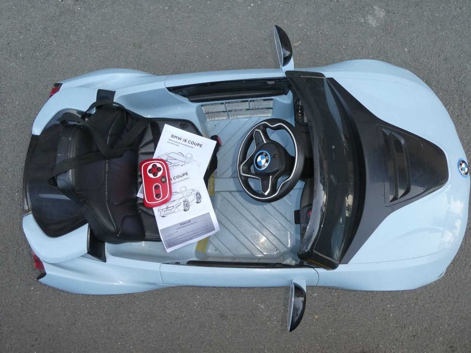BMW masinuta electrica coupe