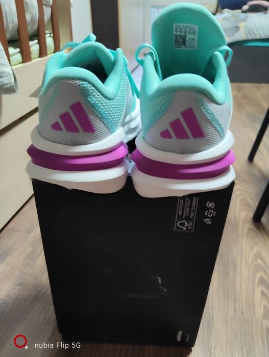 Маратонки Adidas 38 2/3 оригинални