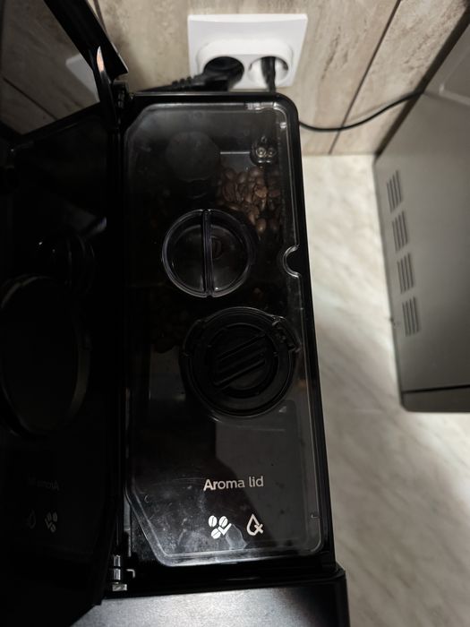 Aparat de cafea Saeco Incanto