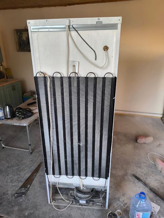 Продам морозильник Индезит