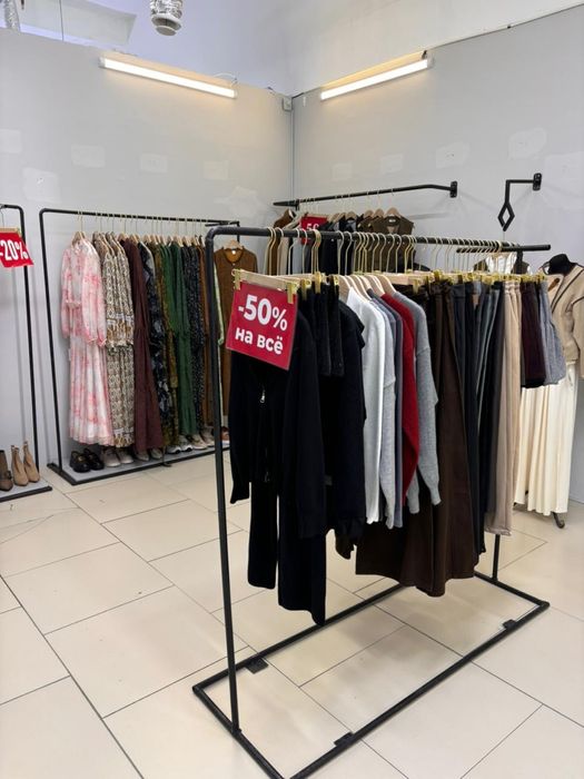 Продается пуфик для одежд