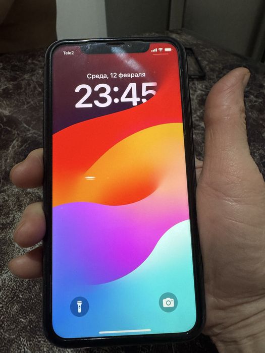 Продам Apple Iphone 11 64