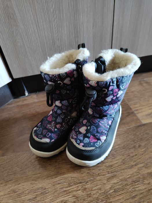 Зимние сапожки для девочки