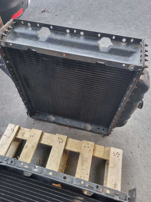 Радиатор ДТ-75, Амкодор