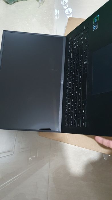 LG Laptop Gram Ultra Slim i7 16GB Ram Ultra Usor 17inch