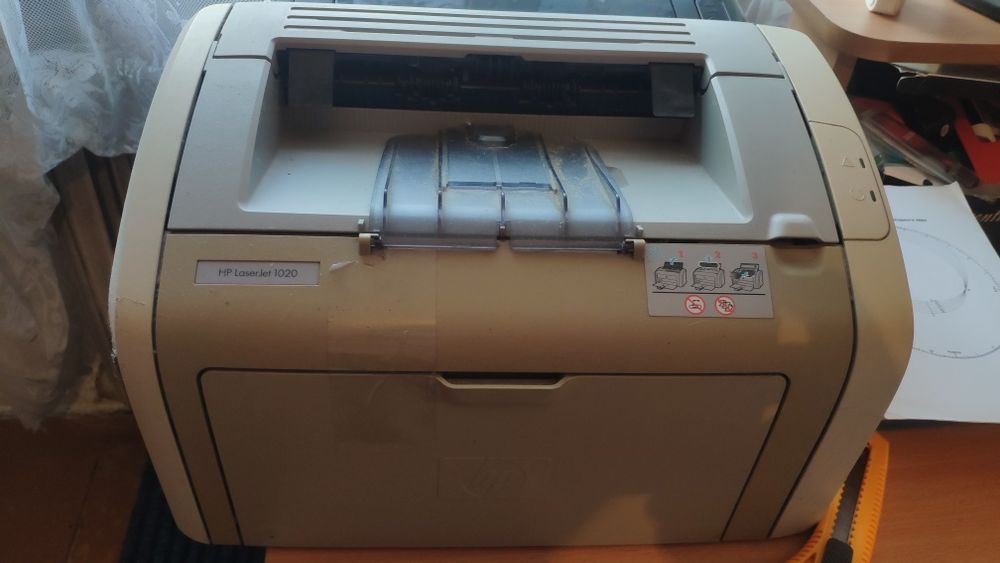 Принтер HP laserjet 1020