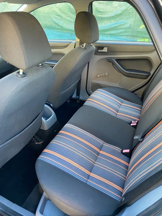 FORD Focus 2008 — imagine 5