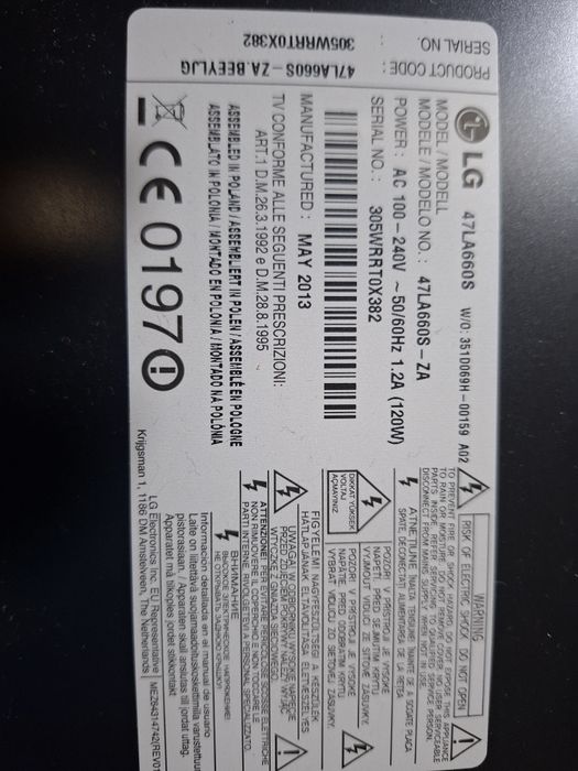 Vând  televizor LG  47 LA 660S