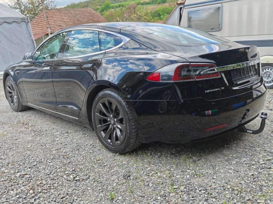 Tesla S 75D stare foarte bună km putini