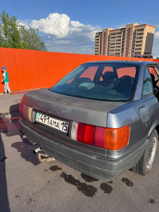 Продам Ауди 80 б3