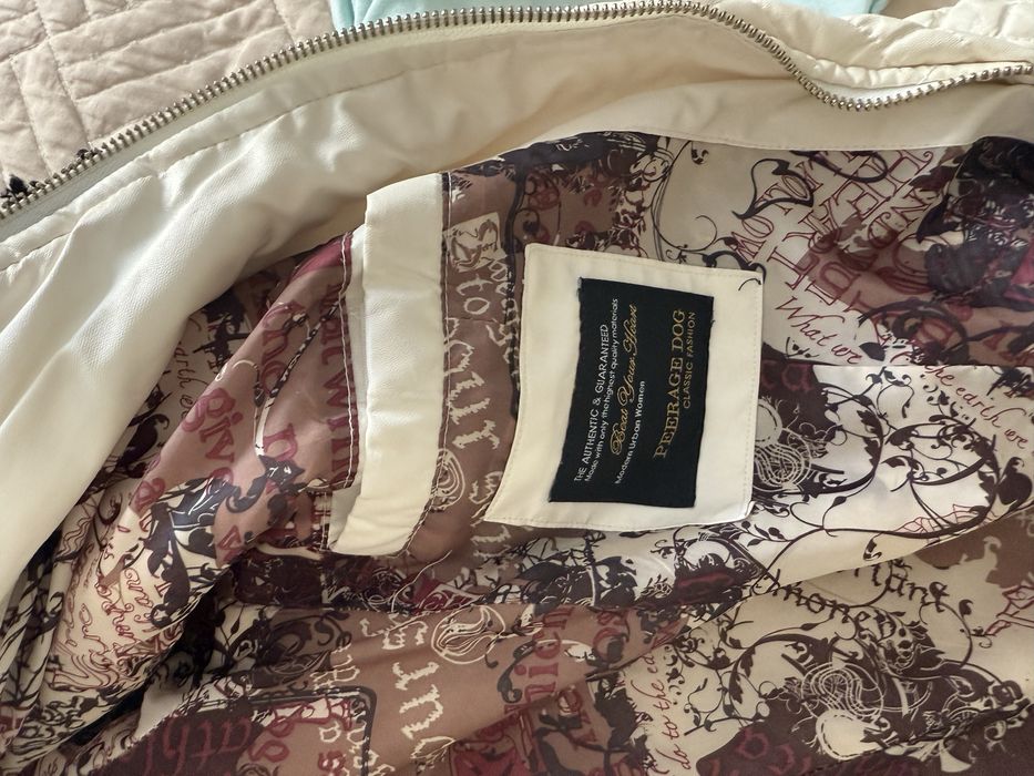 Продам женскую куртку