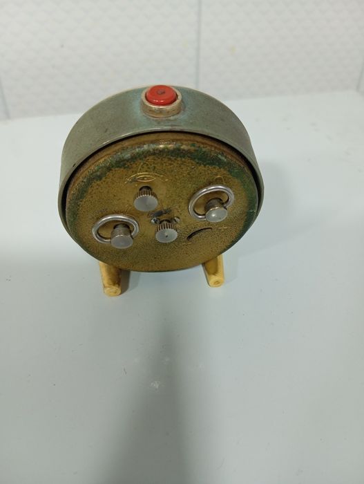 Слава редкие будильник часы советские рабочие