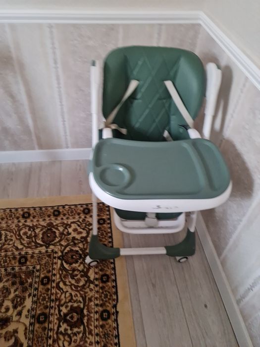 Детский стул для кормления