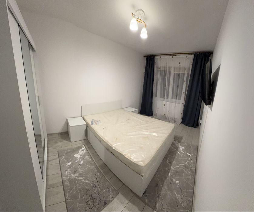 Proprietar inchiriez apartament 2 camere decomandat