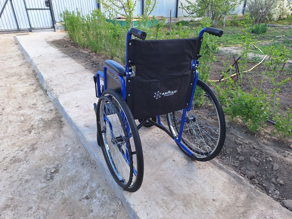 Инвалидная коляска