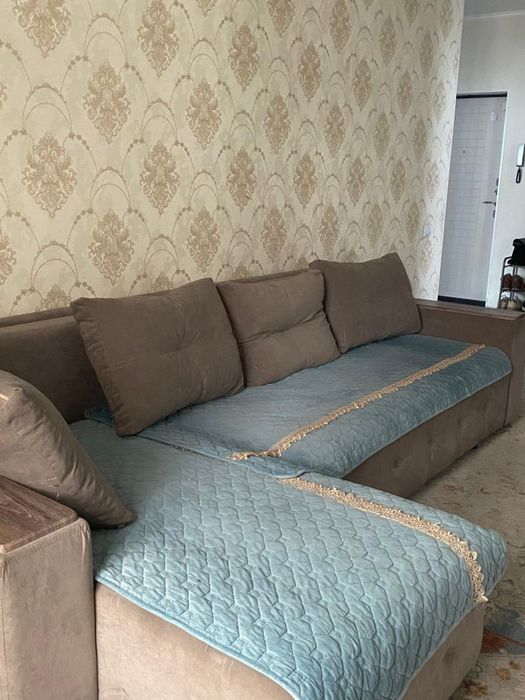 Раскладной диван в отличном состоянии
