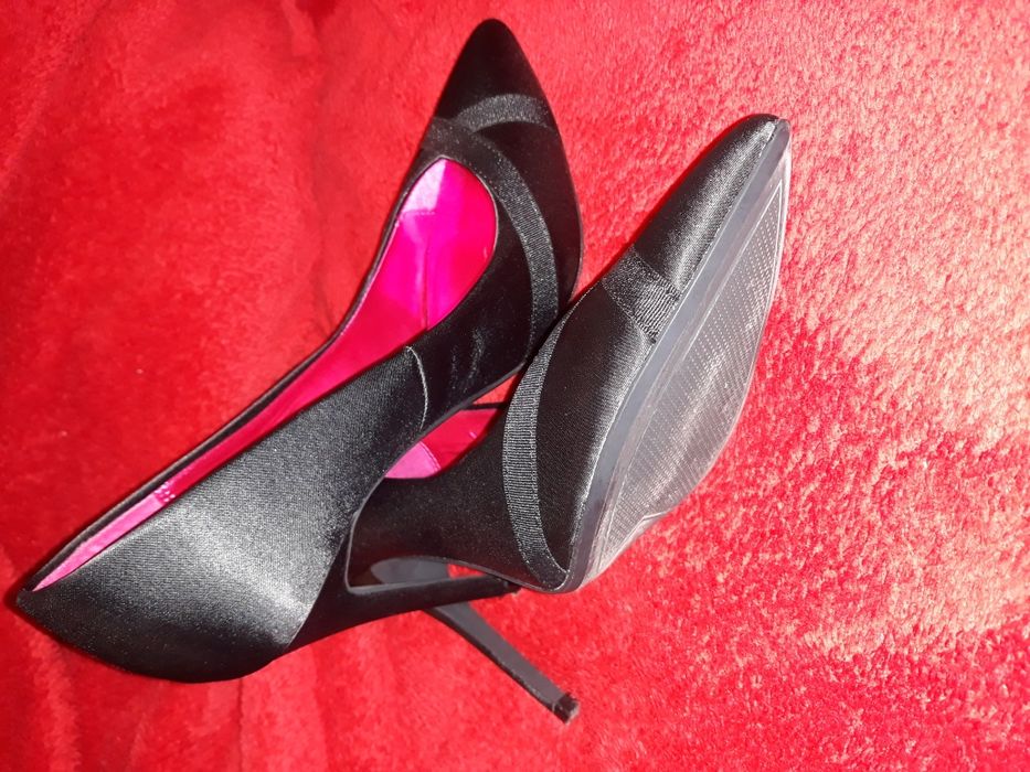 Pantofi Bershka satin 38