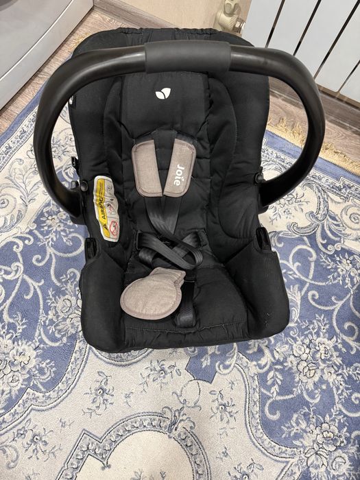Автокресло Joie люлька с 0+