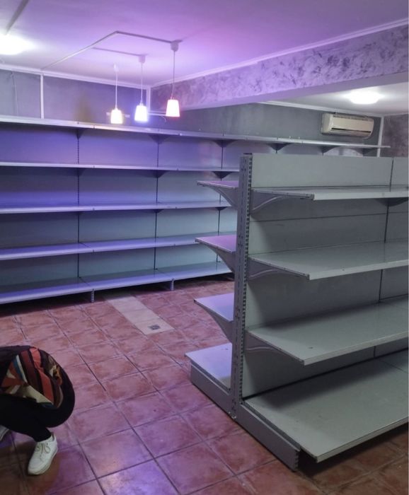 Rafturi pentru magazine rafturi metalice