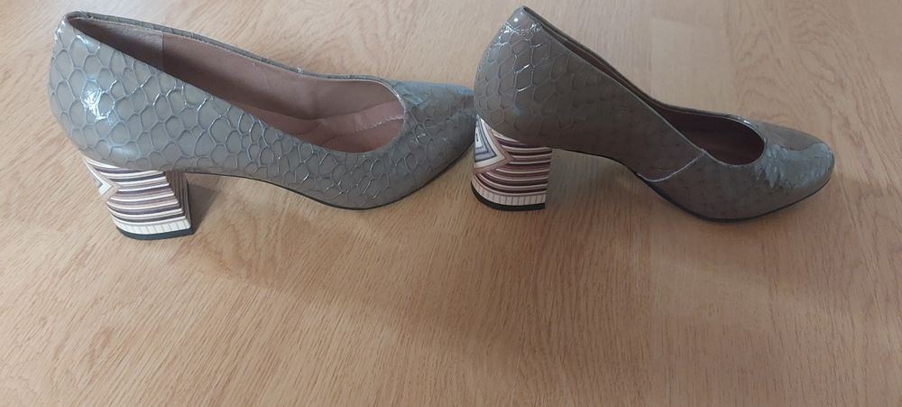 Pantofi de damă Epica