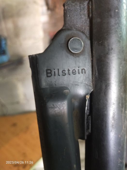 Продам домкрат БМВ