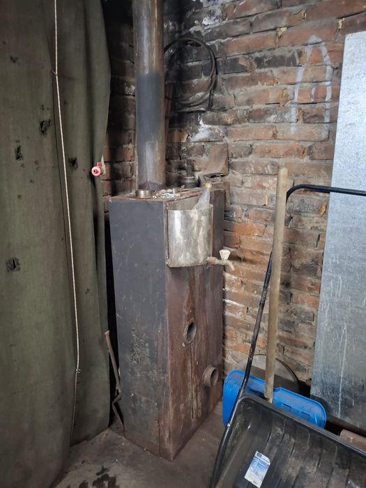 Продам гараж 6*4