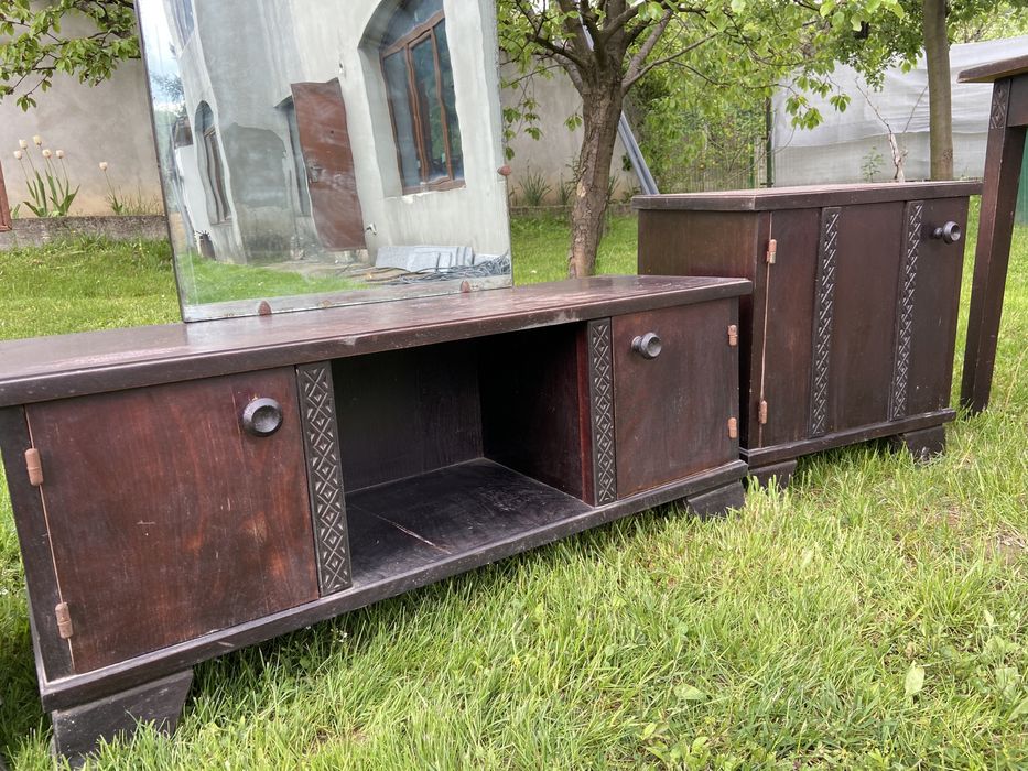 Mobila veche românească agropensiuni