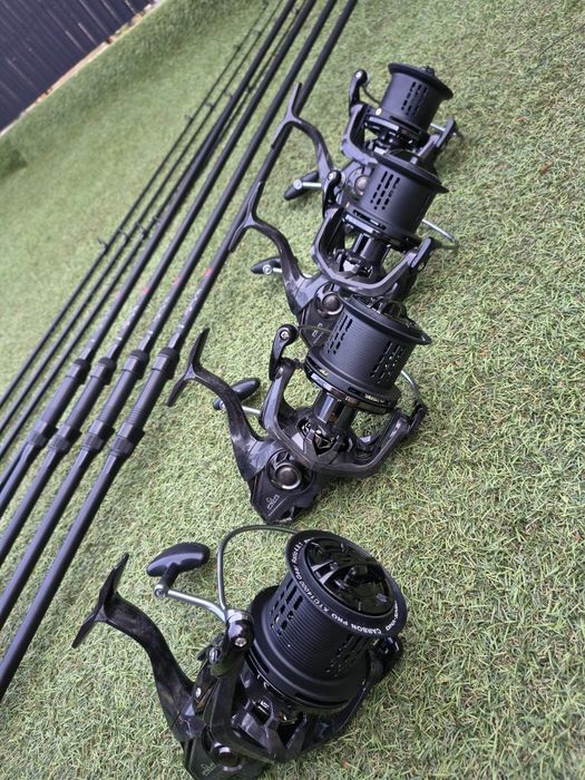 Set 4 Lansete UltraTeam 3.9m + 4 Mulinete VNQ Titans 14000