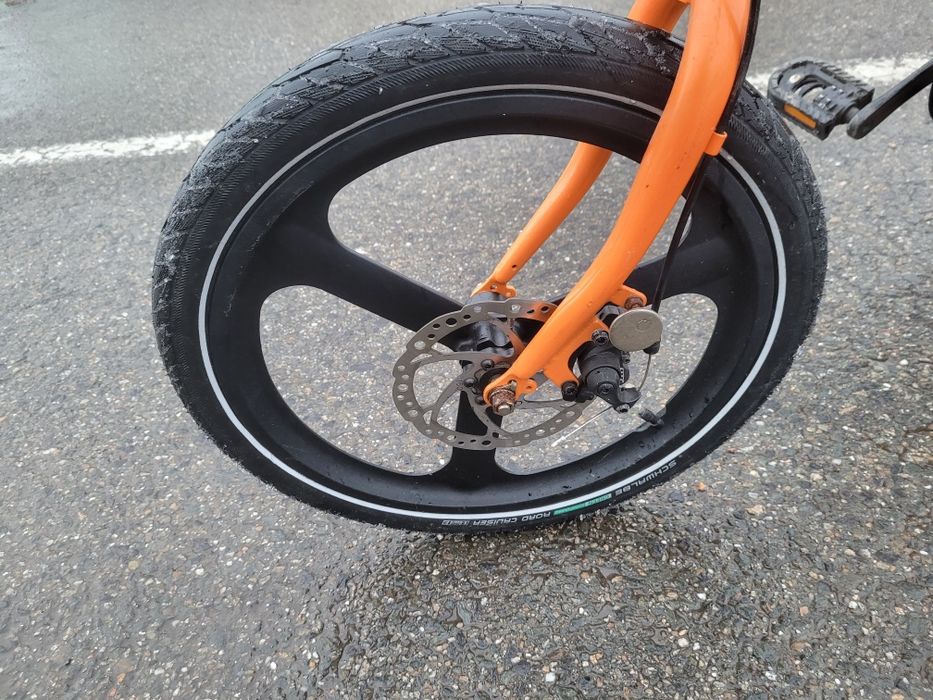 Bicicleta Pliabila Pacto Two Model deosebit Practica Aluminiu