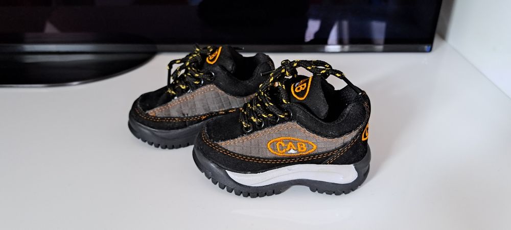 Бебешки маратонки