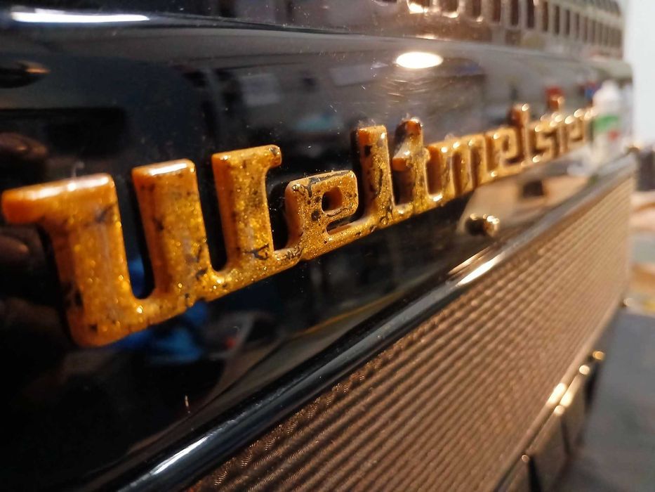 Acordeon Weltmeister Cantora – Ediție MIDI, placat cu aur de 24k