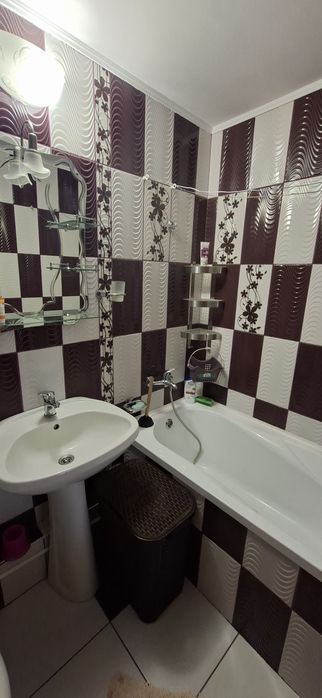 Inchiriez apartament cu 2 camere Dorobanti cu Tineretului