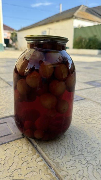 Компоты и натуральный соки домашние