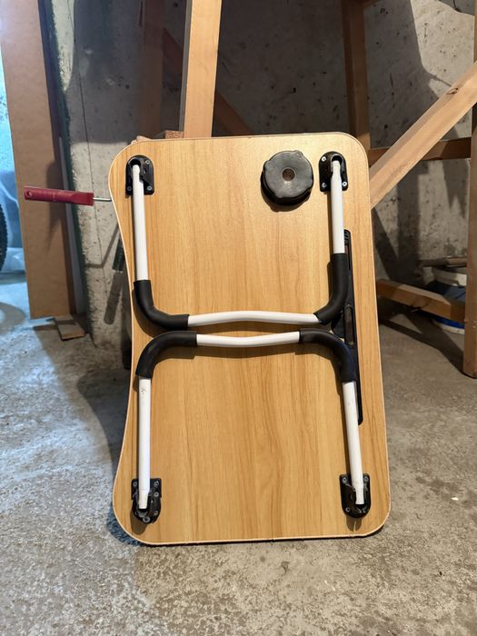 Продам детский складной столик