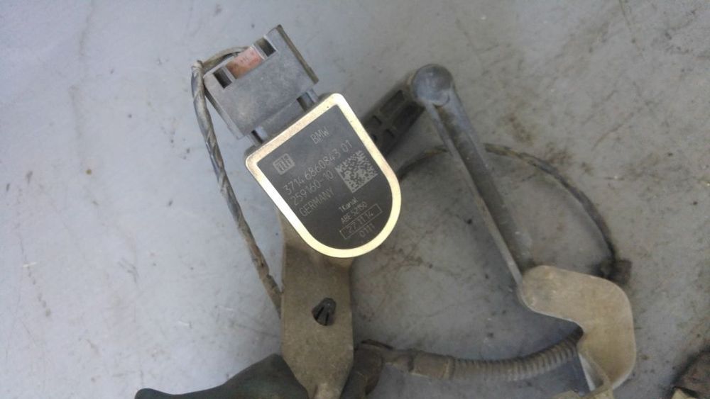 senzor nivel stanga spate bmw seria 3 f30 f31 2011-2018 3714686084301