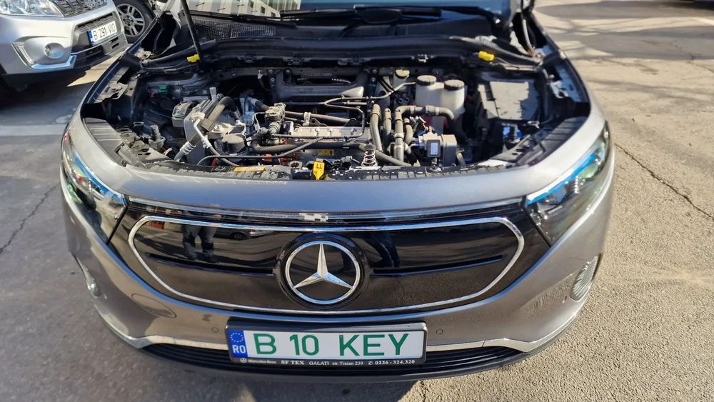 MERCEDES-BENZ EQA 2022 — imagine 4