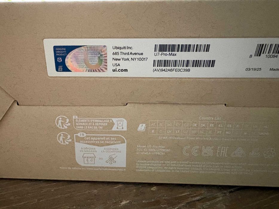 Ubiquiti UniFi U7 Pro Max WiFi 7 access point nou sigilat