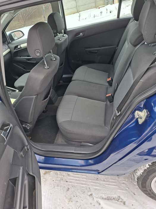 Vând Opel Astra H  1.6 benzină + GPL