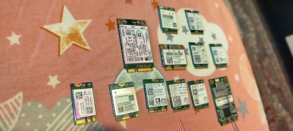 Lot plăci de rețea wireless