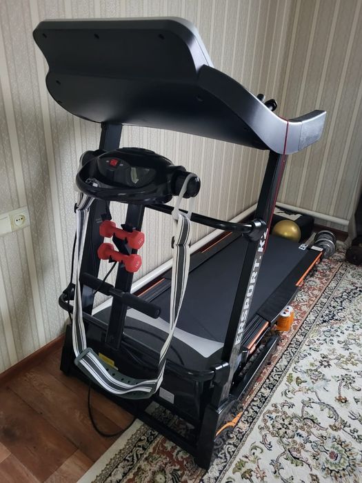 Продам беговую дорожку