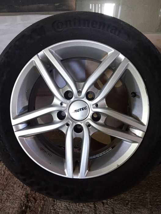 BMW ALUTEK джанти със летни гуми 205/55/16 7J ET31 5x120 цо 70
