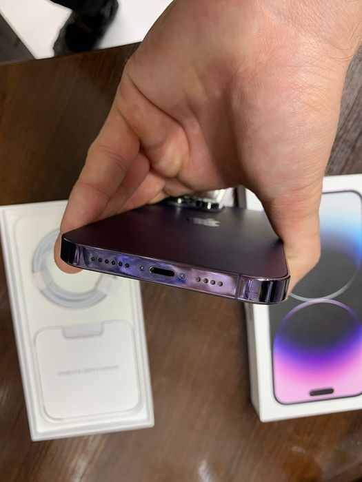 Айфон 14 про макс в отличном состоянии