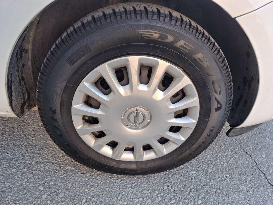 Опел Корса 1,4 фабрична газ евро 6