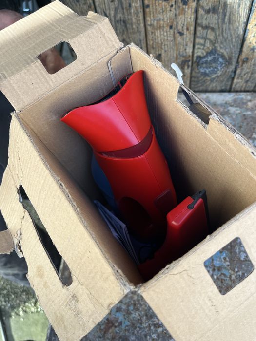 Vindo вакум уред за почистване на стъкла