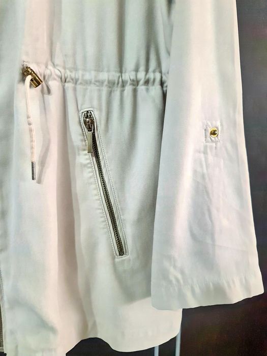 Vând trench Zara