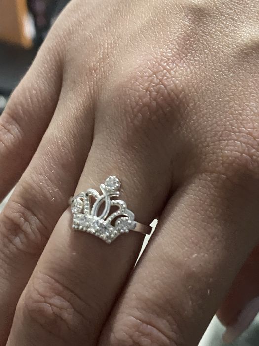 Сребърен пръстен коронка с камъчета