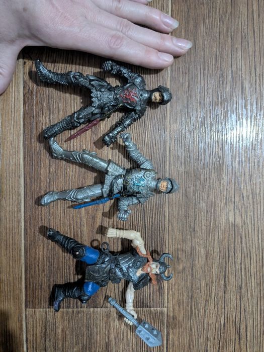 Игрушки покемоны ,Roblox , рыцари, др. для мальчиков б/у по 1000