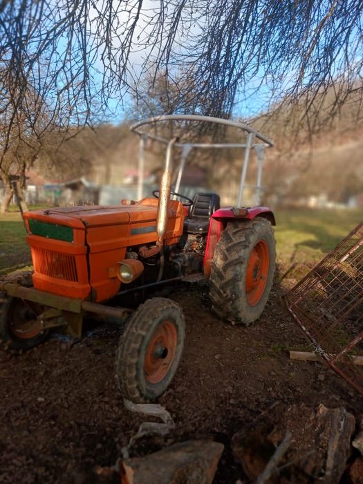 Tractor Fiat 445