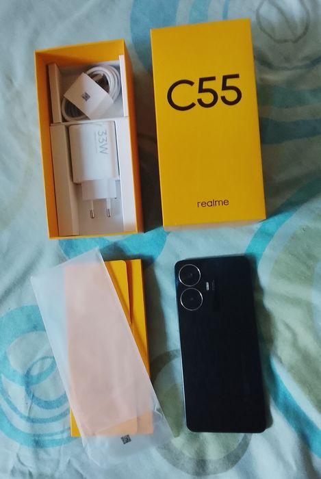 Realme C55 NFC 24/256 гб с быстрой зарядкой.